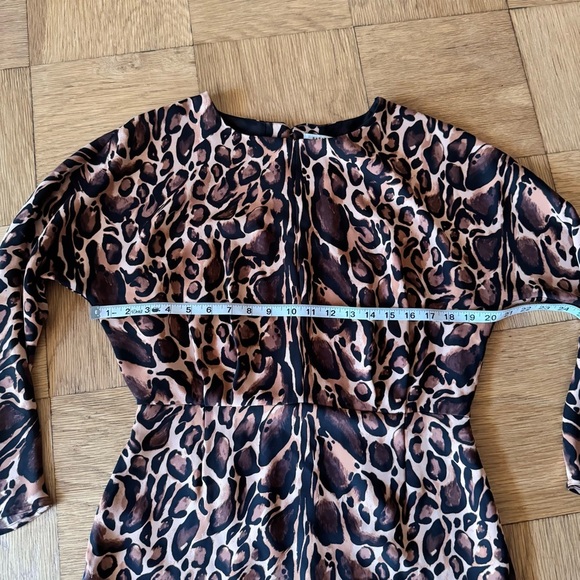 Aritzia Babaton Size 10 Samson Leopard Mini Shift Dress with Pockets - Picture 8 of 11